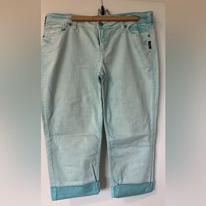 Silver Jean Co Suki Capri Sky Blue